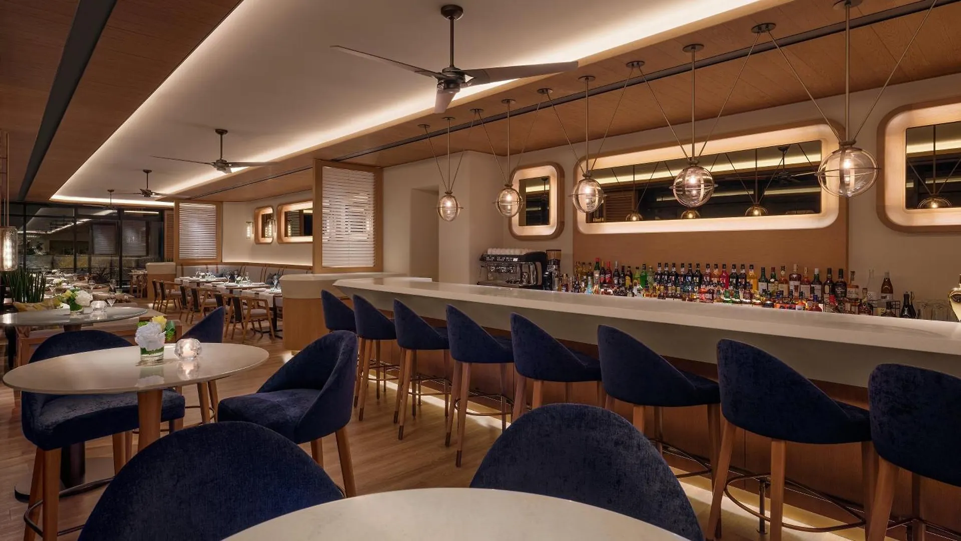 横滨码头8号洲际酒店 酒店